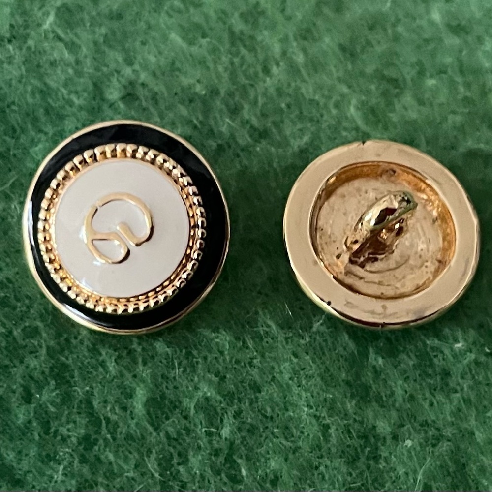 SOLD - Picture 4 of 4